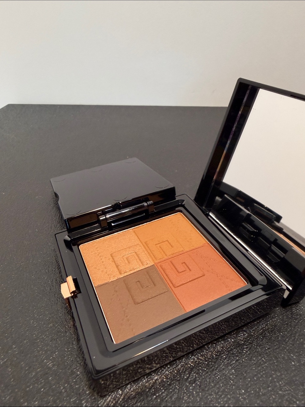 Givenchy Warm Sunset Quad bronzer & sculpting Palette - organza Bronze 003 - Picture 2 of 6